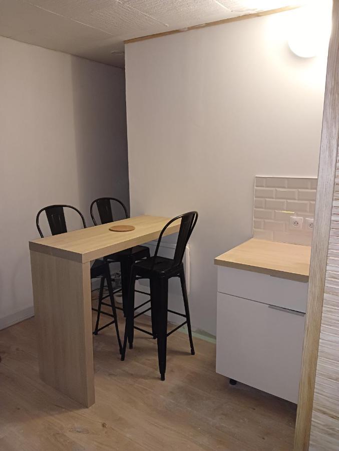 Appartement 50m De La *